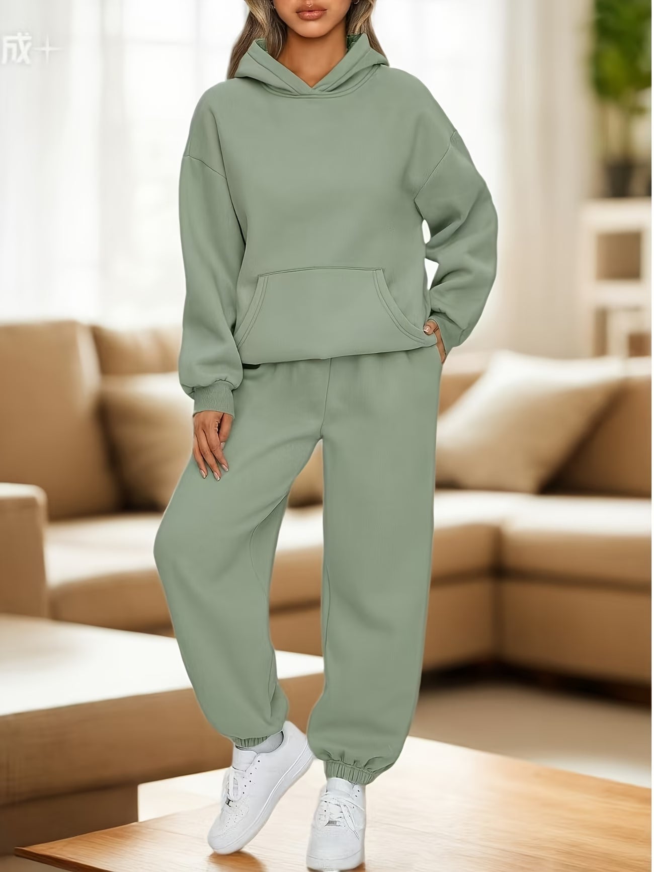 Completo a due pezzi da casa primaverile