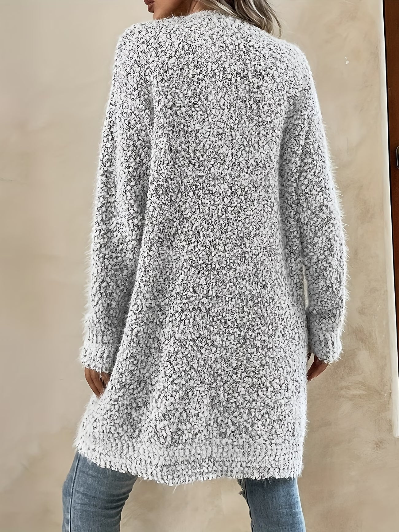 Cardigan alla moda invernale